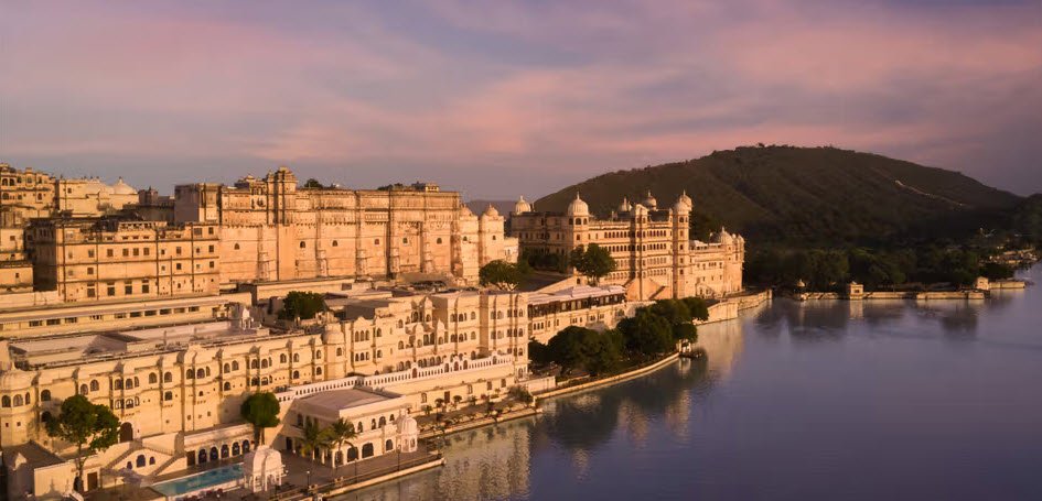 Taj Fateh Prakash Palace, India